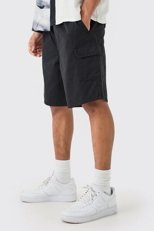 relaxed-fit-cargo-shorts.jpg