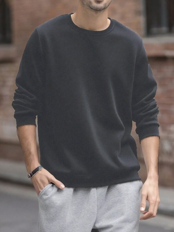 Men’s Crew Neck Sweatshirt – Versatile Pullover for Everyday Street Style