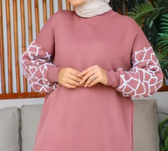 Women’s Winter Graffe Printed 2 Piece Co-Ord Set – Raddish Pink